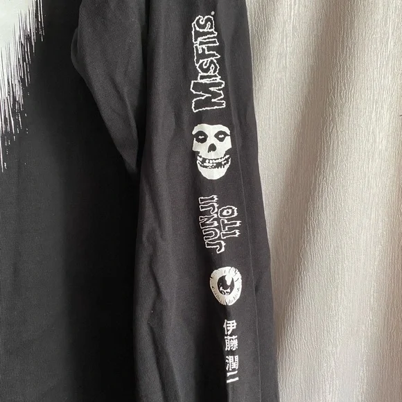 Misfits long sleeve shirt double sided 20 Eyes Junji Ito artwork Dead Stock 2XL - Picture 5 of 6